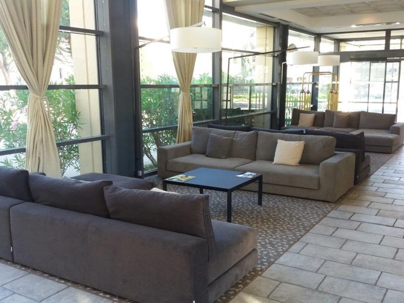 Avignon Grand Hotel 7