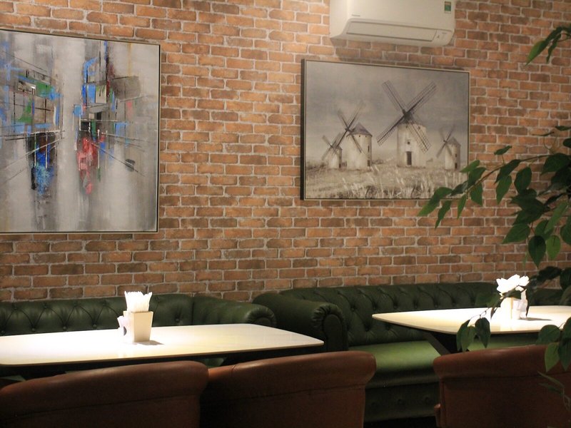 Lanura Apartments And Hotel 8