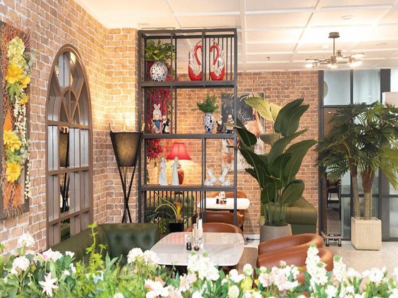 Lanura Apartments And Hotel 9