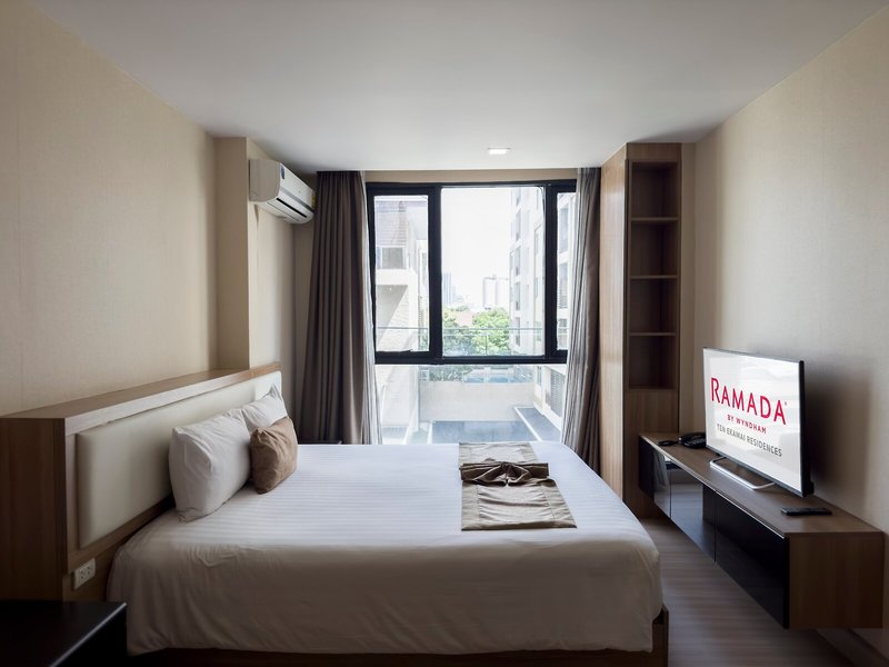 Ramada by Wyndham Ten Ekamai Residences 14