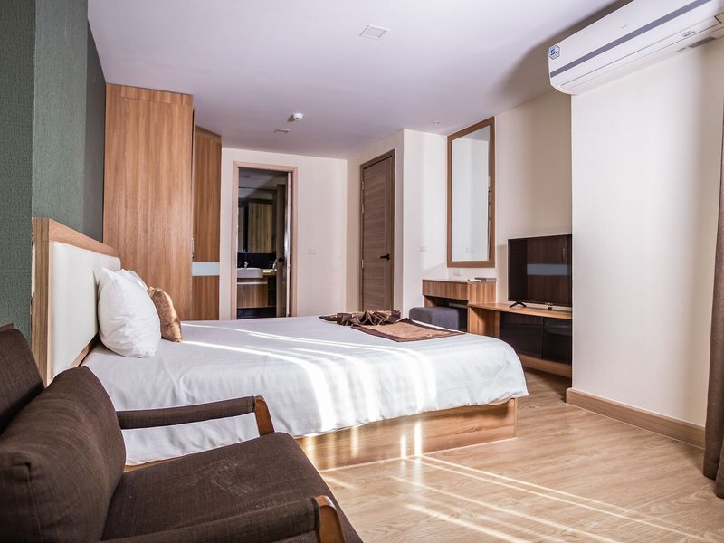 Ramada by Wyndham Ten Ekamai Residences 24