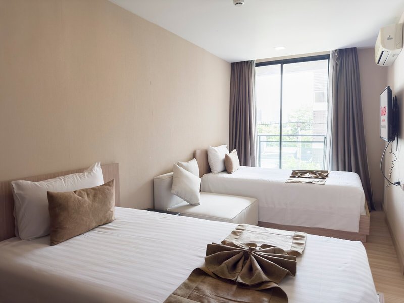 Ramada by Wyndham Ten Ekamai Residences 28