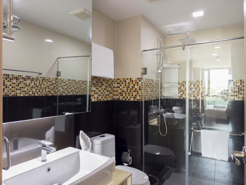 Ramada by Wyndham Ten Ekamai Residences 29