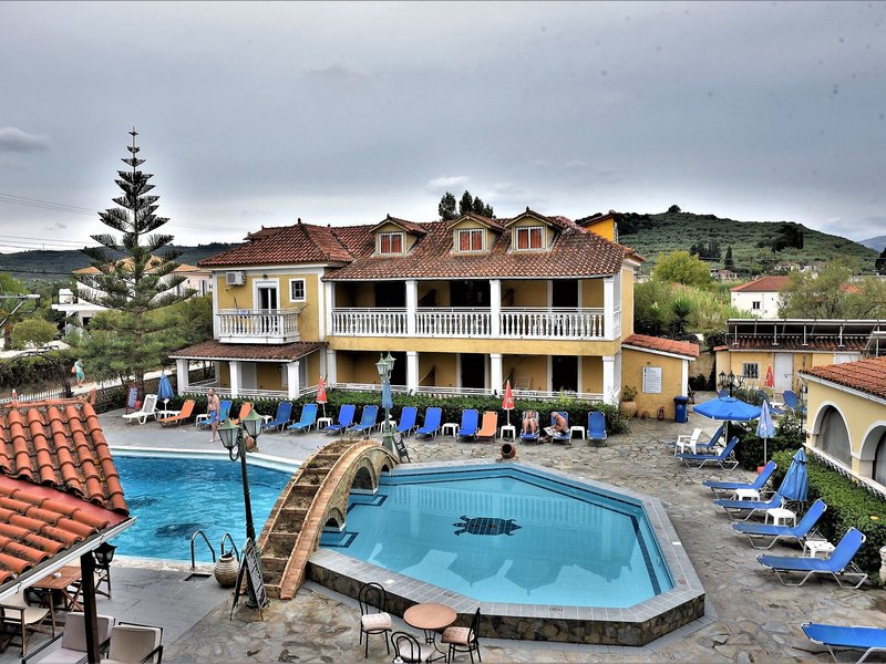 Elpida Hotel 9