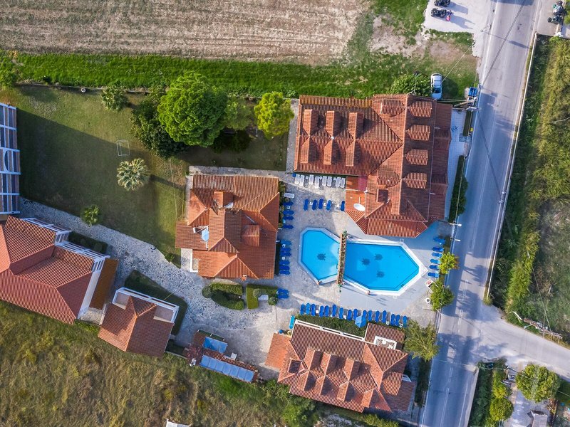 Elpida Hotel 20