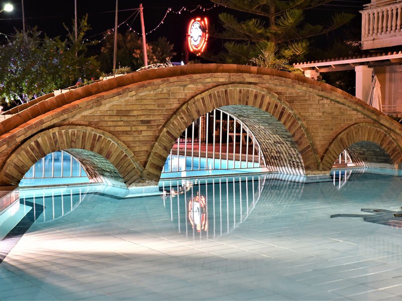 Elpida Hotel 23