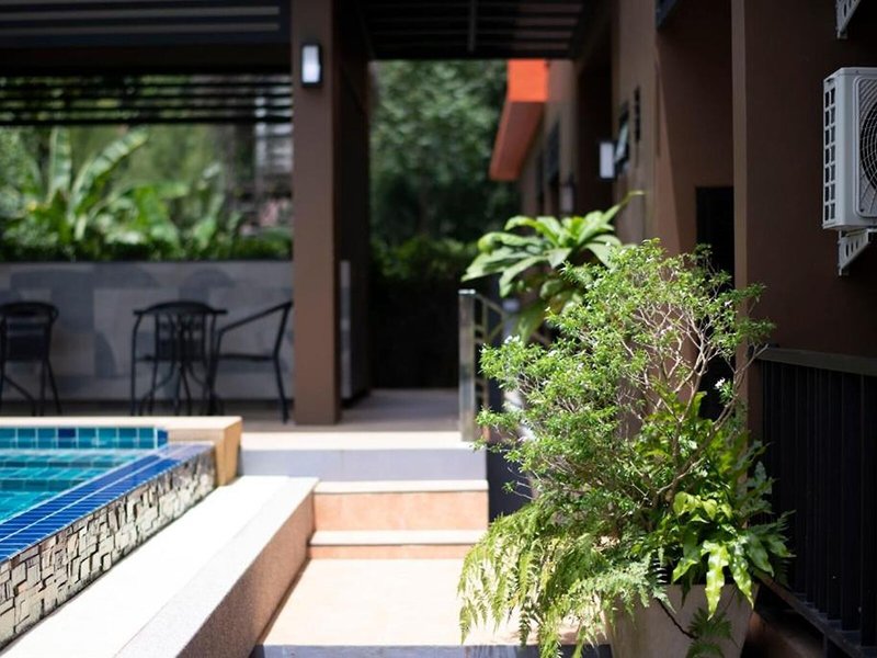 Thip Thip Hotel 6