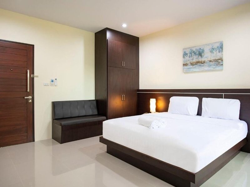 Thip Thip Hotel 47