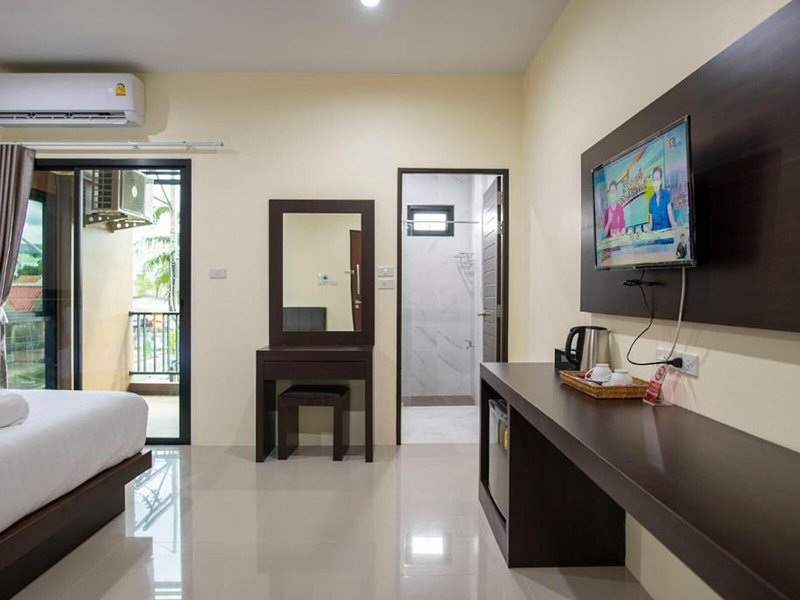 Thip Thip Hotel 48