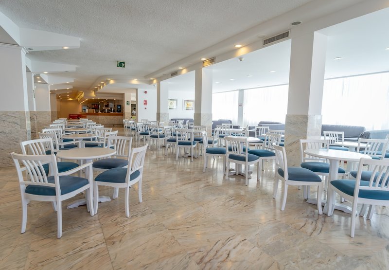 Moon Dreams Coral Beach Hotel 10