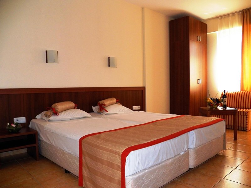 Joya Park Hotel 35