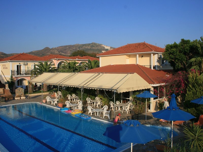 Metaxa 8