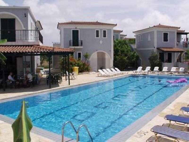 Portego Hotel & Apartments 4