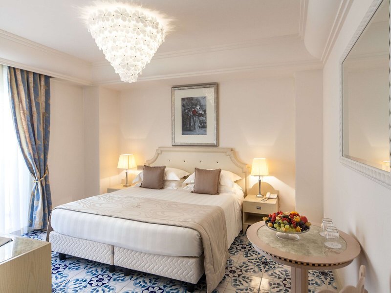 Palace Hotel 21