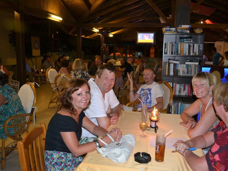 Belcehan Beach Hotel 7