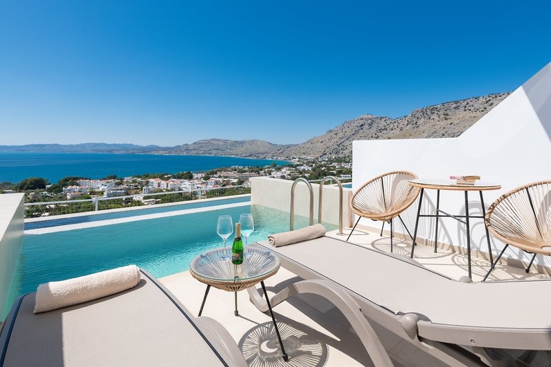 Lindos Nest 9