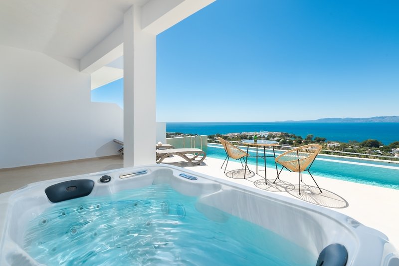 Lindos Nest 10