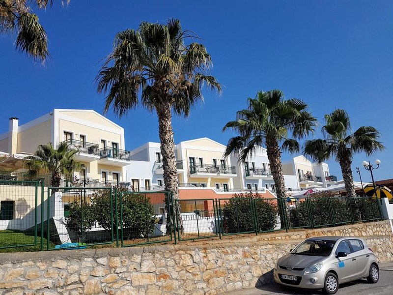 Camari Garden Hotel Apartments 4