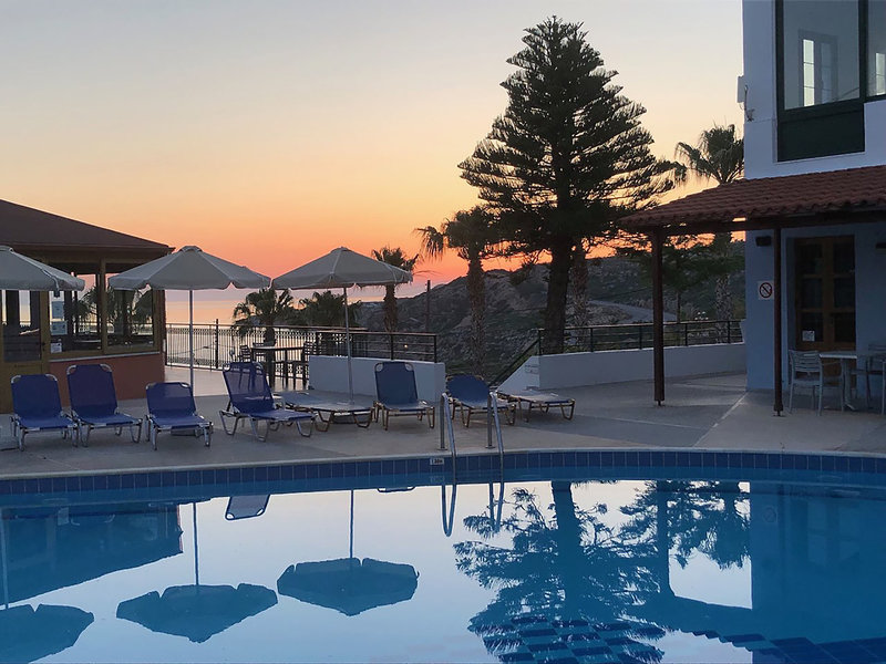 Camari Garden Hotel Apartments 3
