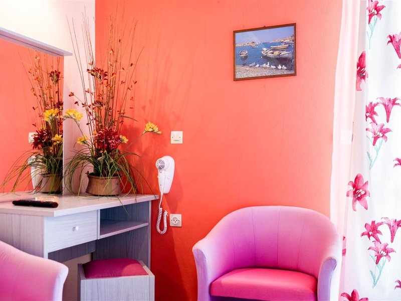 Ammes Studios & Apartments 26