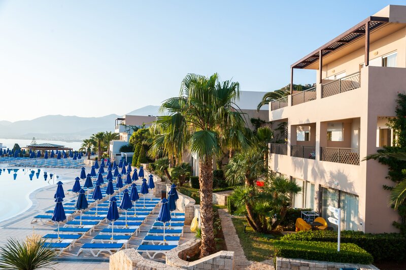 Grand Hotel Holiday Resort 2