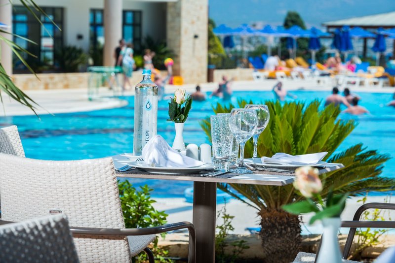 Grand Hotel Holiday Resort 12