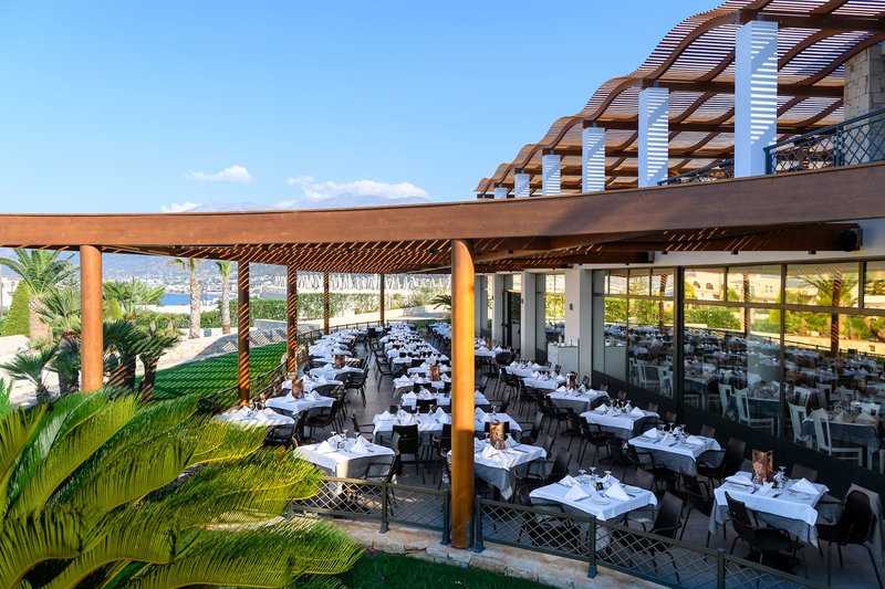 Grand Hotel Holiday Resort 15