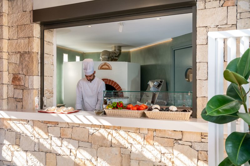 Grand Hotel Holiday Resort 24