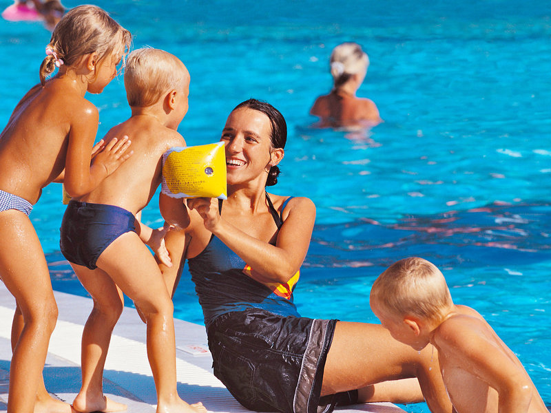 Grand Hotel Holiday Resort 12 - Outdoor Pool