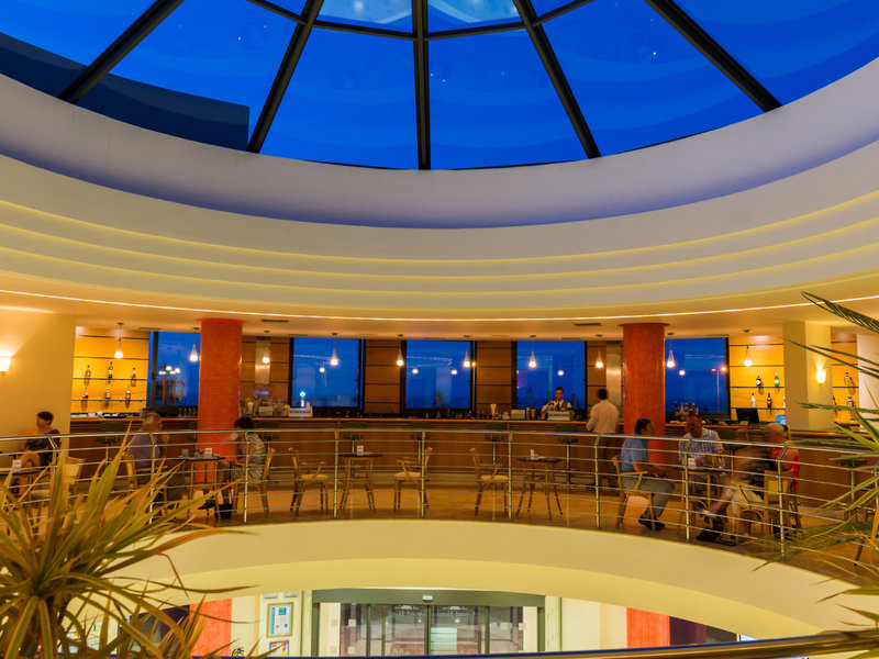 Grand Hotel Holiday Resort 19 - Restaurant