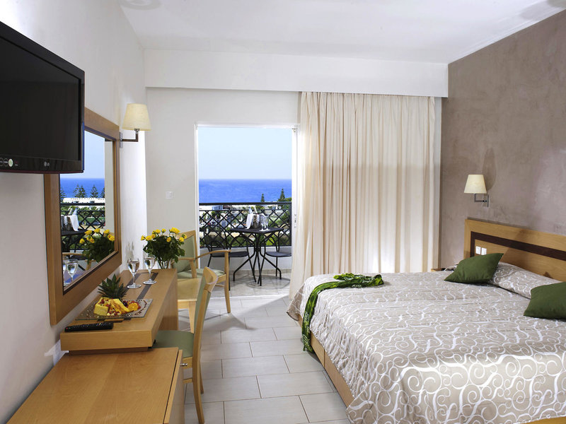 Grand Hotel Holiday Resort 25 - Room Example