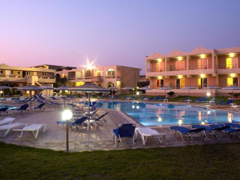 Emerald Hotel 6