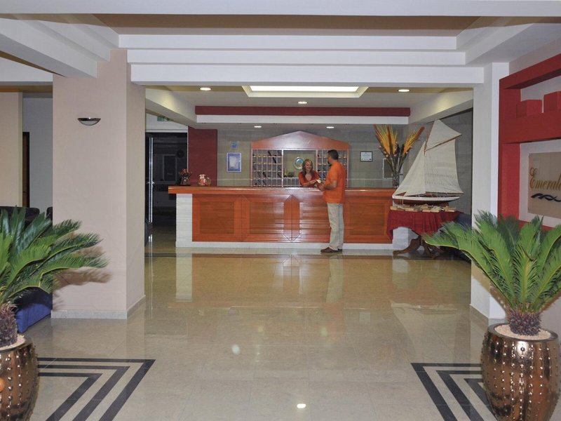 Emerald Hotel 13