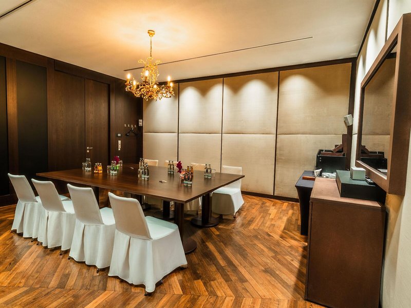 Grand Hyatt Berlin 21