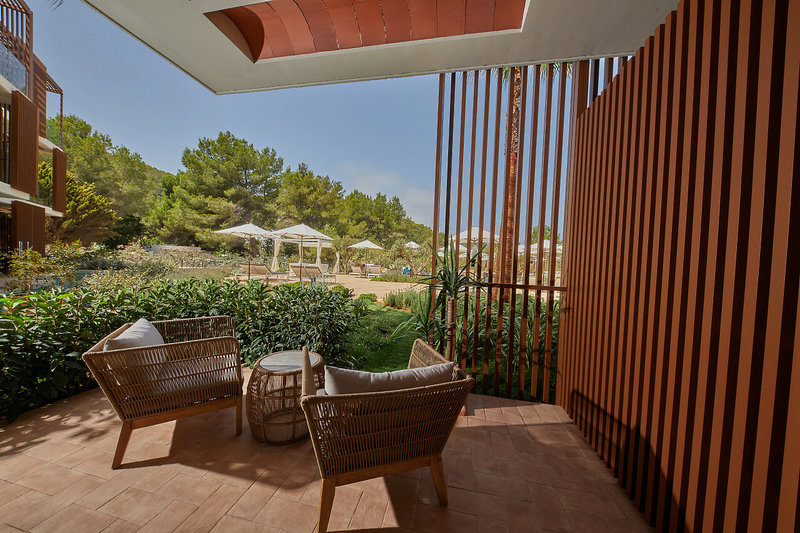 Cala San Miguel Ibiza Resort, Curio Collection by Hilton 4