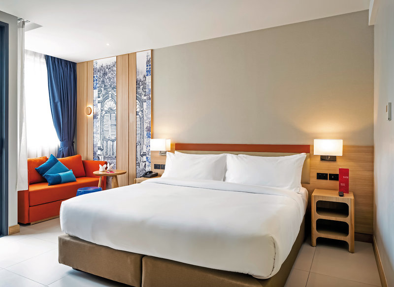 Glow Mira Karon Beach 9