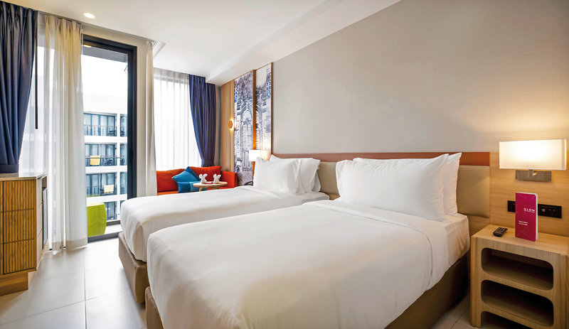 Glow Mira Karon Beach 10