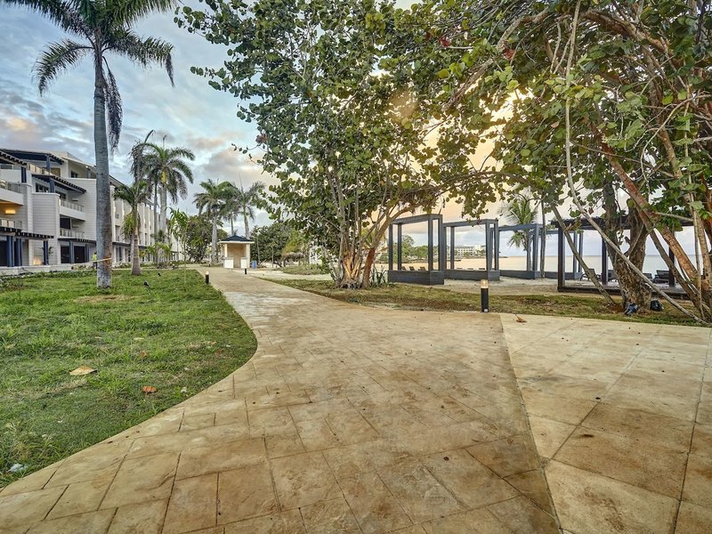 Royalton Negril Resort & Spa 6