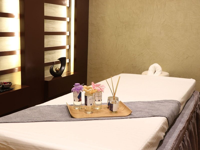 Radisson Hotel Muscat Panorama 40