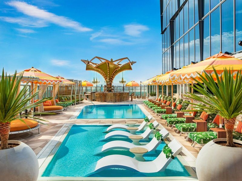 Moxy Downtown Los Angeles 8