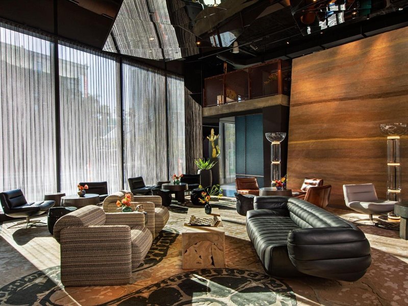 Moxy Downtown Los Angeles 15
