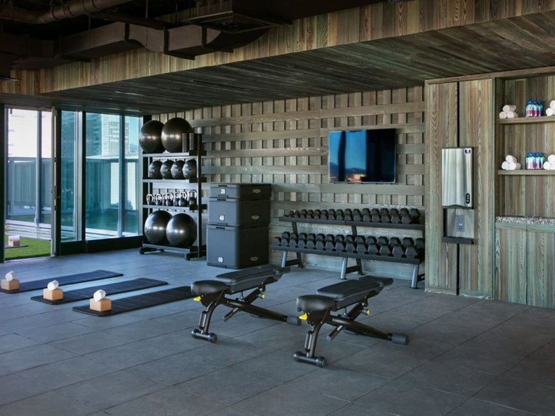 Moxy Downtown Los Angeles 32