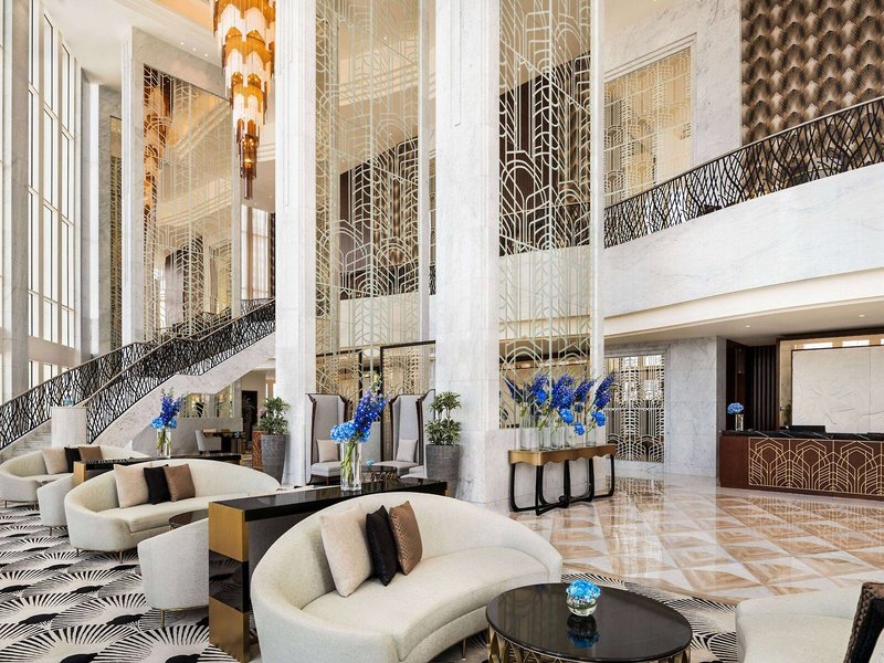 Wyndham Grand Doha West Bay Beach 10