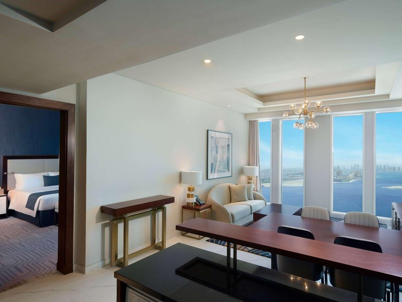 Wyndham Grand Doha West Bay Beach 18