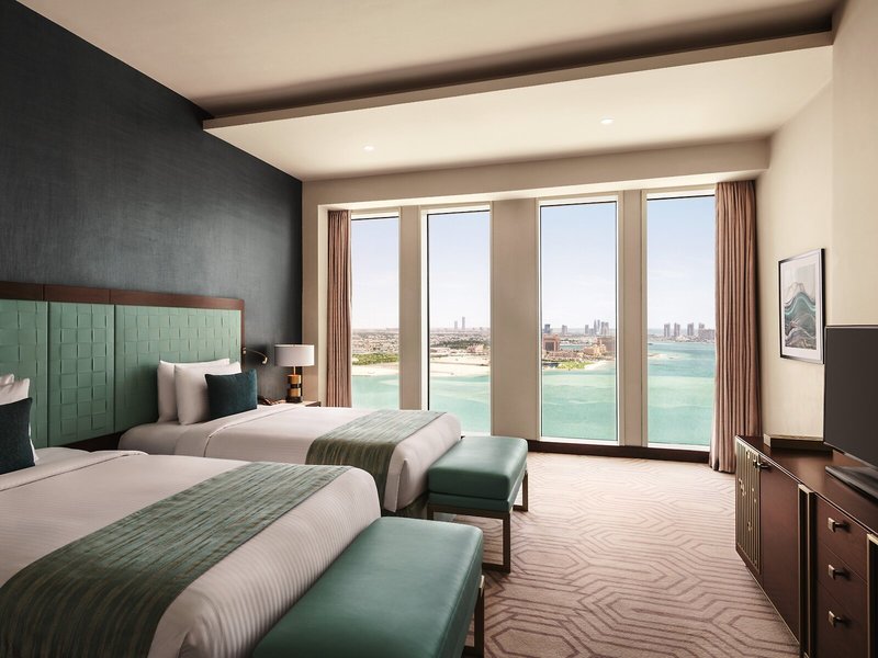 Wyndham Grand Doha West Bay Beach 29