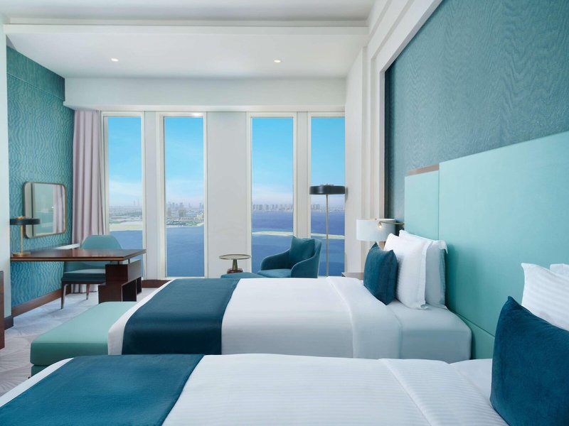 Wyndham Grand Doha West Bay Beach 44