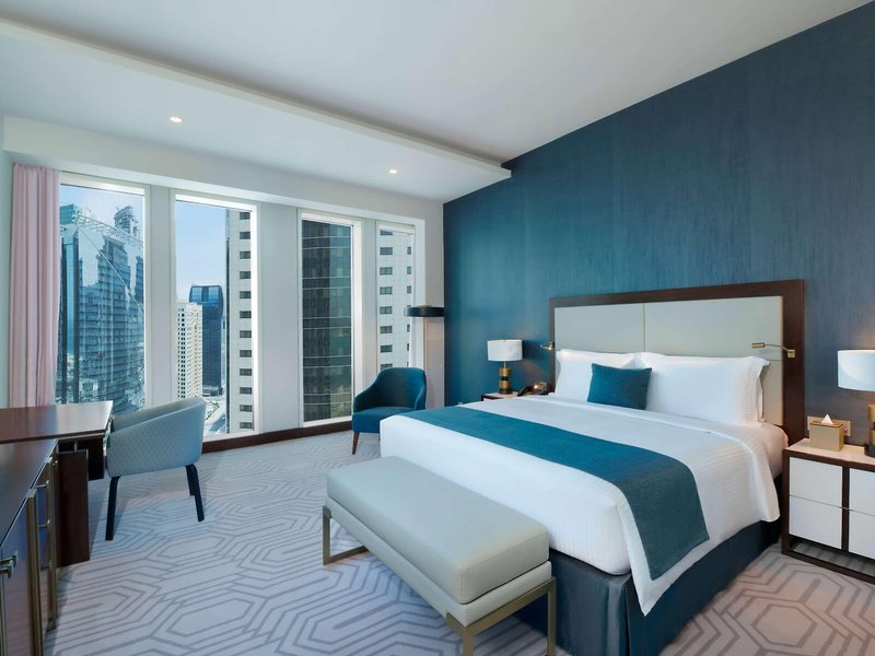 Wyndham Grand Doha West Bay Beach 49