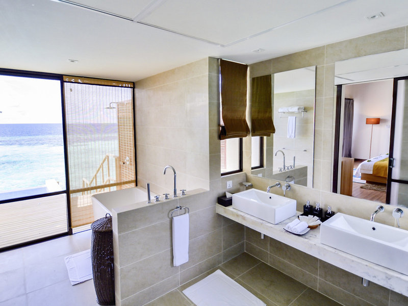 ROBINSON MALDIVES 30
