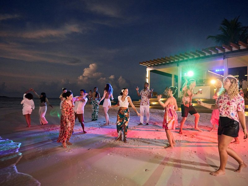 ROBINSON Maldives 17