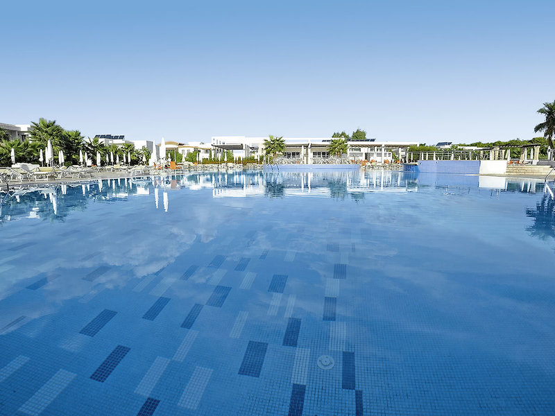 Riva Marina Resort 1